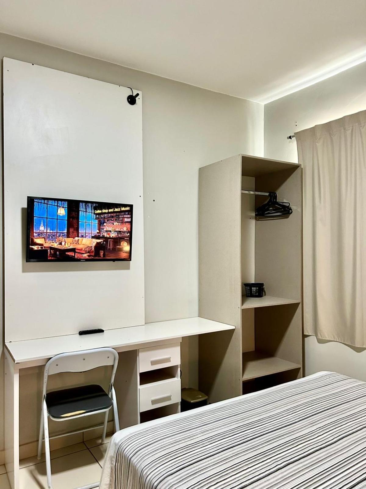 Elo Hostel Тагуатинга Экстерьер фото
